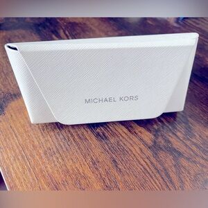 Michael Kors Authentic Hard Eyeglasses/Sunglasses Case in White